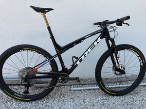 Trek Supercaliber 9.9 XTR Di2 Gen 2 - 1