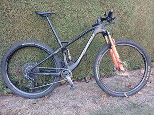 VTT Mégamo taille M - 1
