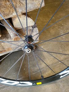 Roue avant  - 1