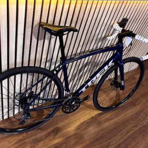 TREK DOMANE AL2 - 1