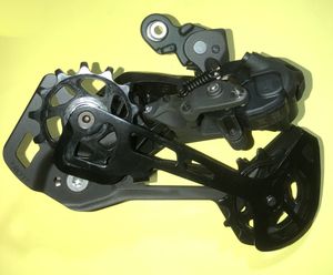 Dérailleur Shimano Deore XT Di2 RD-M8150-12-SGS (1... - 1