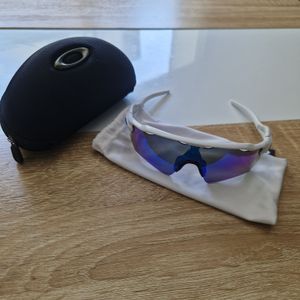 Lunette oakley en TBE - 1