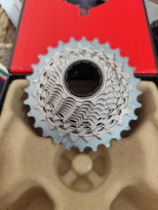 Cassette RED xh 1290 12v -10-28 neuve - 1
