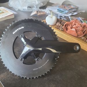 Pedalier shimano  - 1