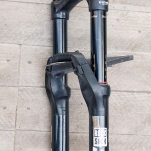 Fourche Pike 150 mm - 1