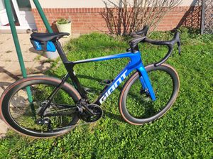 Giant Propel Advanced Pro 0 2024 (comme neuf) - 1