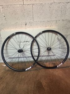 Roues DT Swiss R470 - 1
