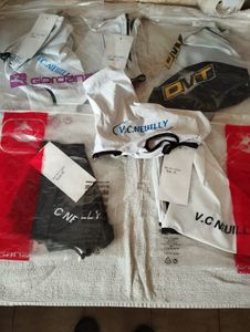 vends  Divers accessoire  Vc Neuilly  Neuf et d’ 0... - 1