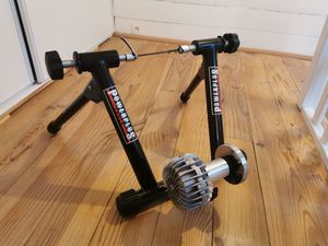 Home-trainer Powerplus - 1