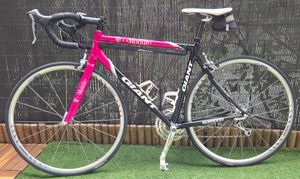 Vélo de route Giant - 1