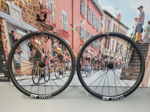 NEUF ! Paire de roues carbone DT Swiss ERC 1100 55... - 1