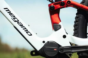 VTTAE MEGAMO AVINOX 2027 NEUF - 1