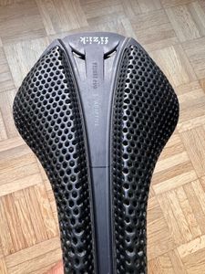 Selle fizik versus évo adaptive - 1