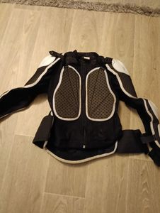 plastron de protection vtt - 1