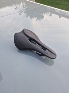 Selle Italia NEUF modele X boost - 1