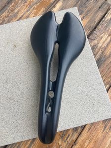 Selle rails  carbone - 1