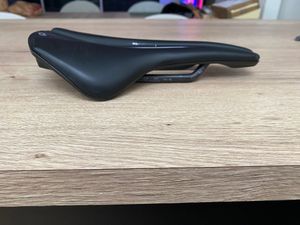 Prologo Nago R4 PAS 137 Carbon! - 1