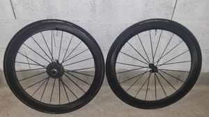 Roues carbone Novatec - 1