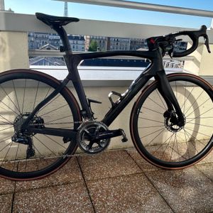 Pinarello Dogma F12 - 1