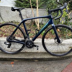 TREK Domane SL6 SRAM RIVAL AXS 2023 - 1