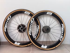 Roues FFWD F4 disques - boyaux  - 1