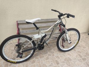Kona operator 2011 - 1