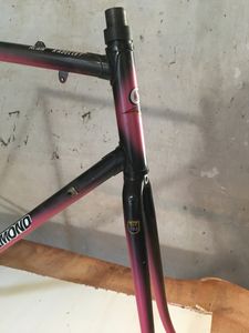 Peugeot Racing Team - 1