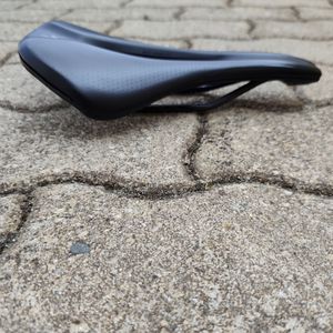 Selle Specialized 143mm - 1