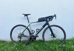 Canyon Grail CF SLX 8 Di2 - 1