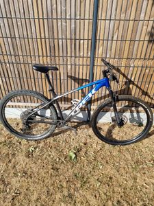VTT Trek Marlin 8 2023 - 1