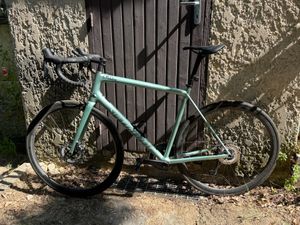A vendre Velo route Specialized Atheos  2000Km - 1