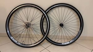 Paire de roues alu 700 - 1