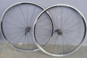 Roues aluminium Shimano RS010 - 1