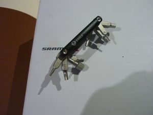 OUTIL SRAM - 1