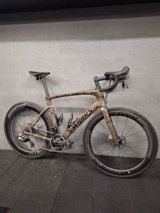 Specialized Roubaix Sworks + Roval rapide clx - 1