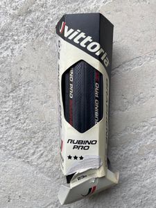 Pneu neuf Vittoria en 650 - 23C - 1