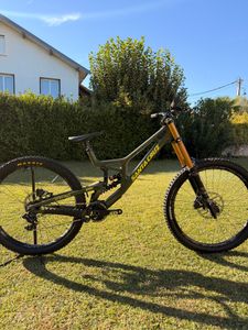 Santa Cruz v10 - 1