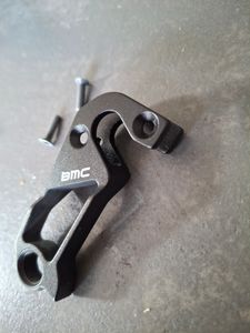 Patte derailleur bmc slr - 1