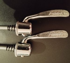 Serrages de roue Formula 130/160mm vintage comme n... - 1
