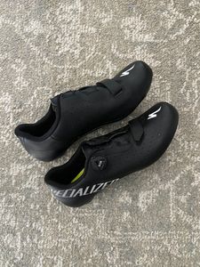 LOT Chaussures Specialized route 43 + pédales Look - 1