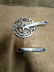Pédalier Shimano 105 Triple Plateau - 1