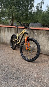 Enduro Santa Cruz nomad C  - 1
