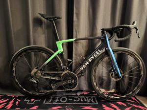 VAN RYSEL RCR PRO Ultegra PRO TEAM 2025 neuf - 1