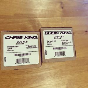 Paire de Moyeux Chris King 32 troues - 1