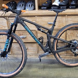 Santa Cruz blur c taille M - 1