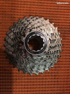 Cassette Shimano 105 11 V  - 1