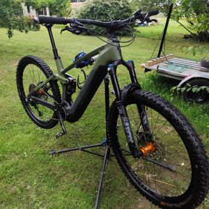 Cube stéréo hybride T140 - 1