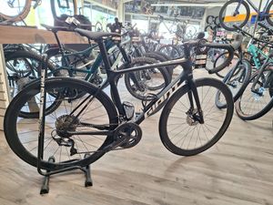 VELO DE ROUTE GIANT TCR ADVANCED PRO TEAM TAILLE 5... - 1