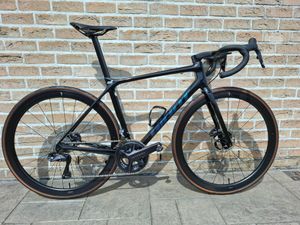 Giant TCR Advanced Pro taille M, petit coup dans l... - 1