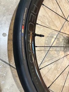 Roues bontrager aeolus rsl 37 tubeless - 1